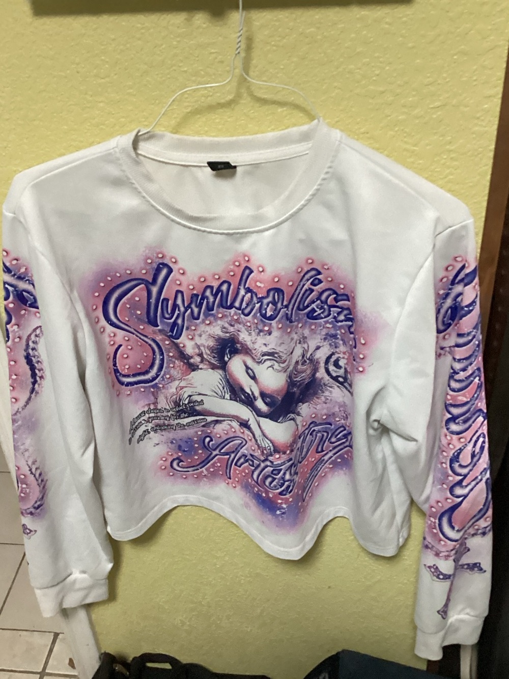 ROMWE White Crop Sweatshirt with Pink & Purple Graphic